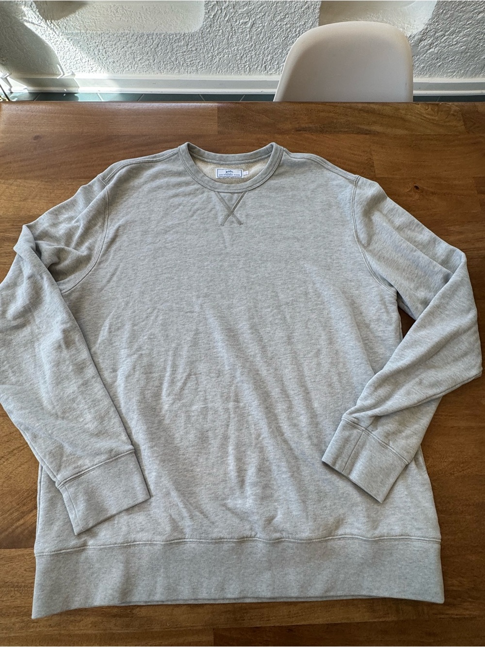 Southern Tide Men's Light Heather Gray Crewneck Sweater